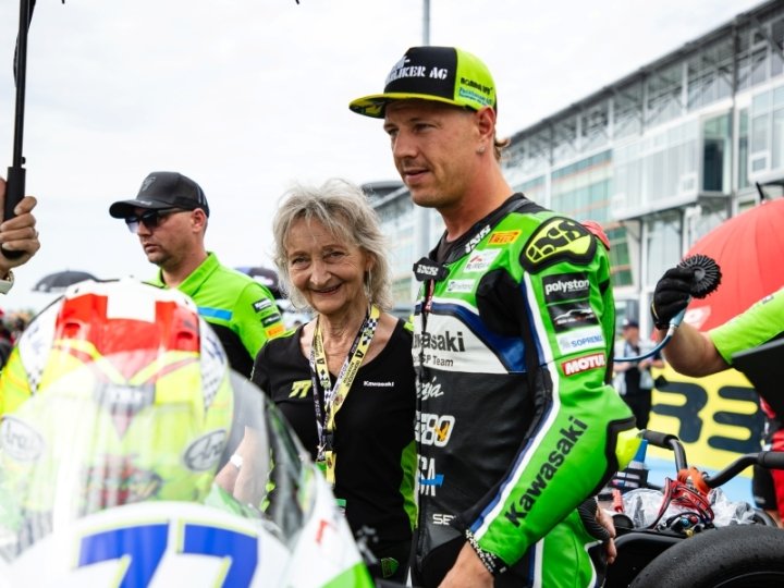 260906MagnyCours_0733x900.jpg